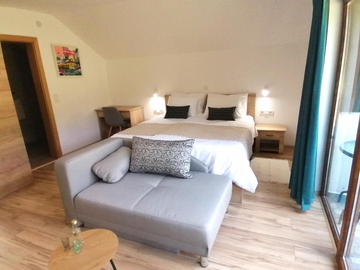 Farma & Ii Opg Sasa Delic Apartment Grabusic
